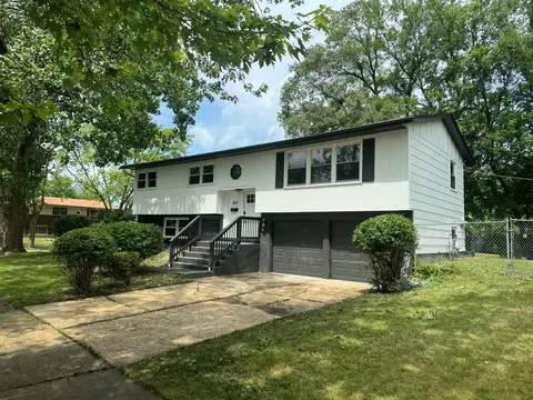 1813 218th Pl, Sauk Village, IL 60411
