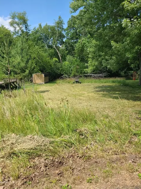 29299 Woodhaven, Sublette, IL 61367