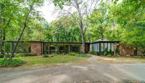 1000 Whigam Rd, Riverwoods, IL 60015