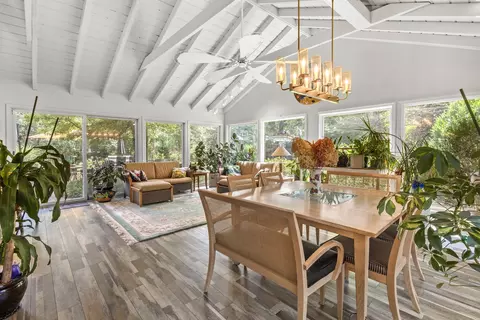 Dining - 4049 Michelline Ln, Northbrook, IL 60062 photo 3 of 4