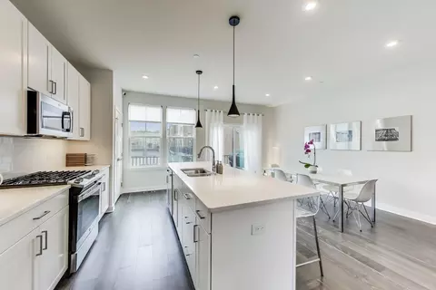 Kitchen - 205 Dawson Dr, Mount Prospect, IL 60056 photo 1 of 3