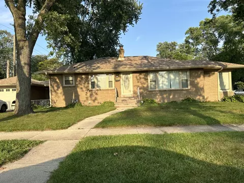 18551 Walter St, Lansing, IL 60438