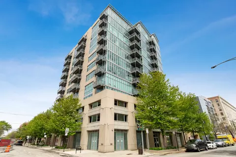 1000 W Leland Ave #10E, Chicago, IL 60640