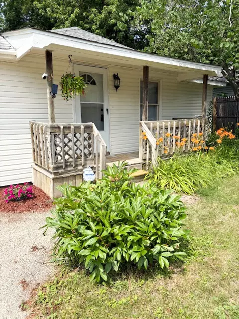 24676 W Passavant Ave, Round Lake, IL 60073