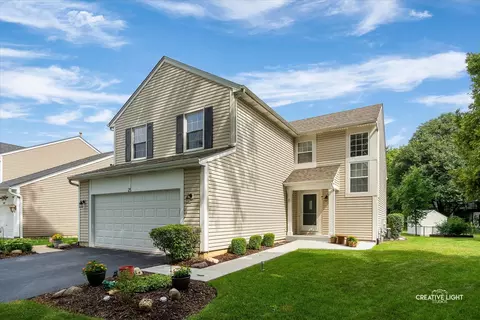 25 Cedar Ct, South Elgin, IL 60177