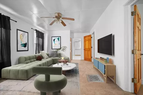 Living - 1102 N Lee St, Bloomington, IL 61701 photo 1 of 11