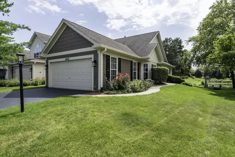 36138 N Springbrook Ln #36138, Gurnee, IL 60031