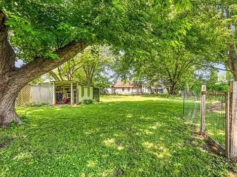 308 E Washington St, Durand, IL 61024 photo 22