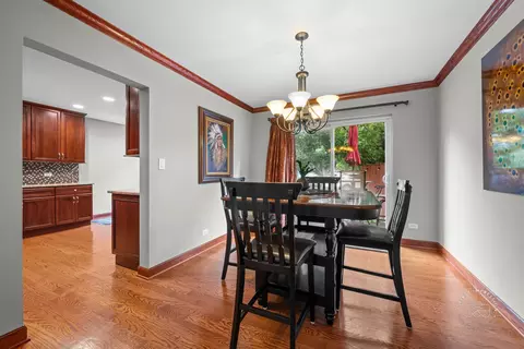 502 Burning Tree Ln, Naperville, IL 60563 photo 6