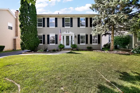 4220 Glenlo Dr, Plainfield, IL 60586