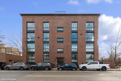 555 W Armitage Ave #2W, Chicago, IL 60614