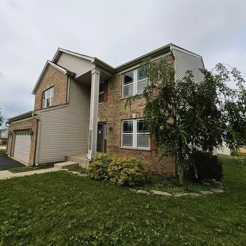 Exterior - 1451 Pondview Dr, Belvidere, IL 61008 photo 2 of 7