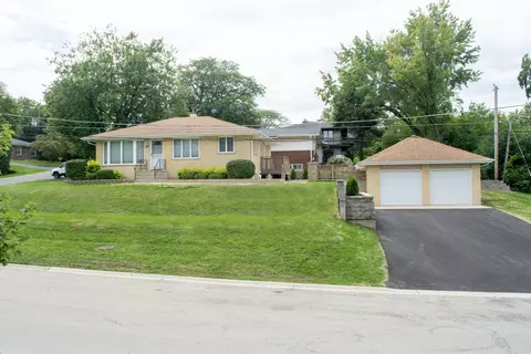 117 Daggett Ave, Lockport, IL 60441