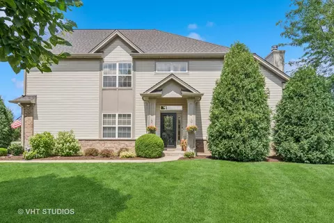 11954 Winterberry Ln, Plainfield, IL 60585 photo 2