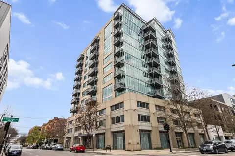 1000 W Leland St #9B, Chicago, IL 60640