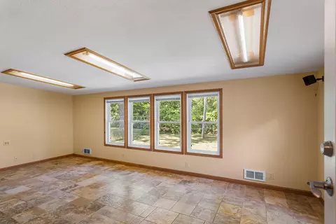 Other - 1014 Francis Dr, Champaign, IL 61821 photo 8 of 10