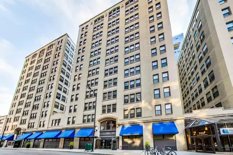 740 S Federal St #504, Chicago, IL 60605