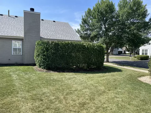 Exterior - 21024 W Walnut Ln, Plainfield, IL 60544 photo 4 of 7