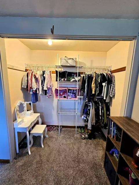 129 S Commonwealth Ave, Elgin, IL 60123 photo 13