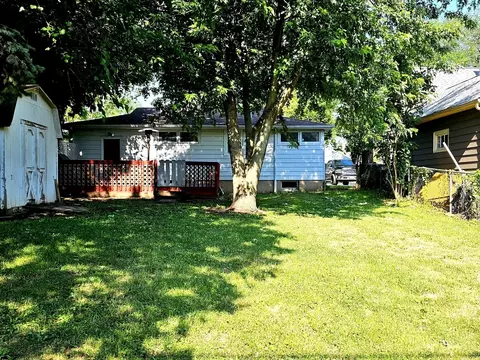 129 S Commonwealth Ave, Elgin, IL 60123 photo 21