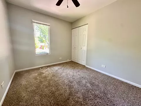 Bedroom - 899 Carl Ave, Elgin, IL 60120 photo 1 of 5