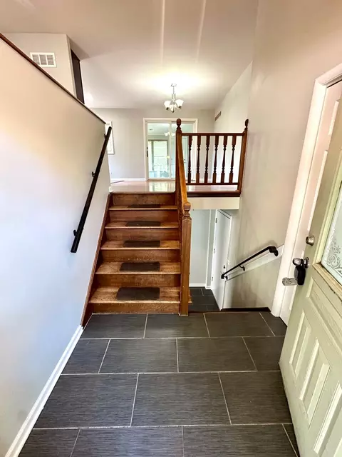 Entry Way - 899 Carl Ave, Elgin, IL 60120 photo 1 of 1