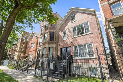 2726 W Thomas St, Chicago, IL 60622