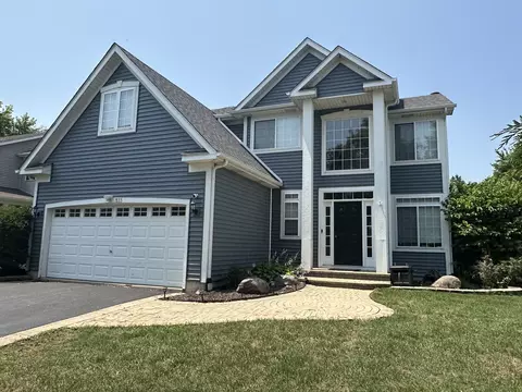 533 Jackson Blvd, Grayslake, IL 60030