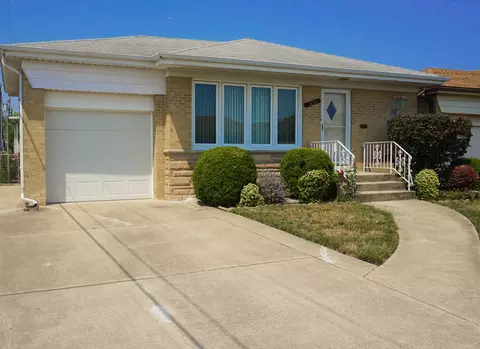7632 W Norridge St, Harwood Heights, IL 60706