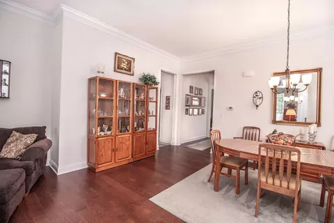 3907 Eagle Ridge Dr, Elgin, IL 60124 photo 5