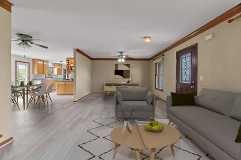 3721 Bunker Hill Dr, Algonquin, IL 60102 photo 3