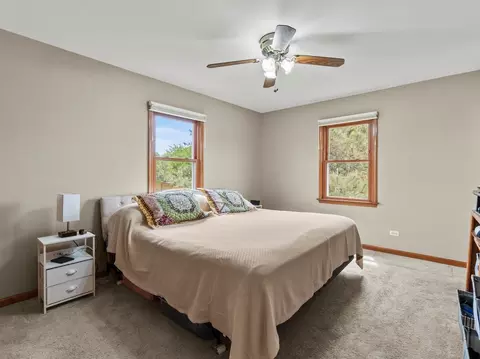 3721 Bunker Hill Dr, Algonquin, IL 60102 photo 13