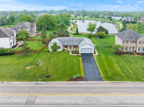 3721 Bunker Hill Dr, Algonquin, IL 60102 photo 26