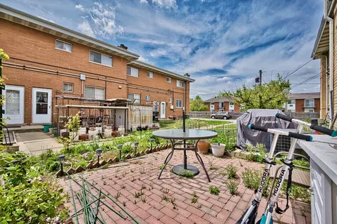 9666 Lois Dr #D, Des Plaines, IL 60016 photo 3