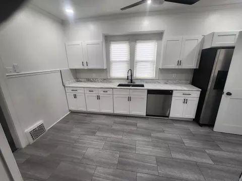 Kitchen - 1035 S Osborn Ave, Kankakee, IL 60901 photo 1 of 7