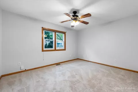 40 S Juniper Dr, North Aurora, IL 60542 photo 21