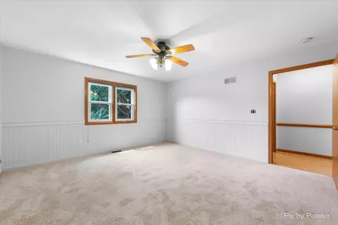 40 S Juniper Dr, North Aurora, IL 60542 photo 16