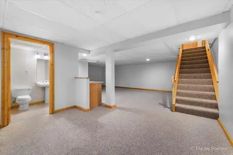 40 S Juniper Dr, North Aurora, IL 60542 photo 25
