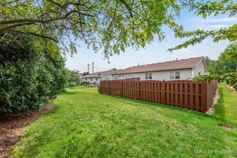 40 S Juniper Dr, North Aurora, IL 60542 photo 36