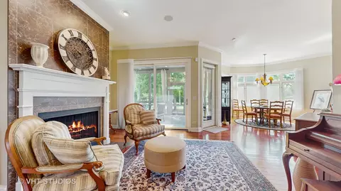 870 Legacy Rdg, Algonquin, IL 60102 photo 4