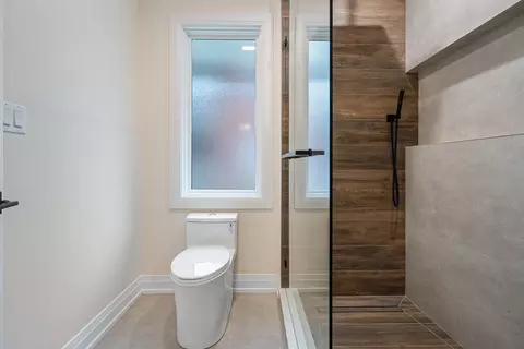 Bath - 922 Jackson Ave, River Forest, IL 60305 photo 5 of 10