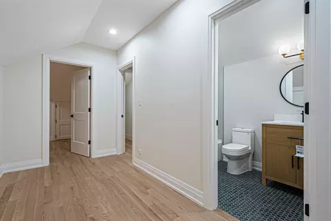Entry Way - 922 Jackson Ave, River Forest, IL 60305 photo 3 of 5
