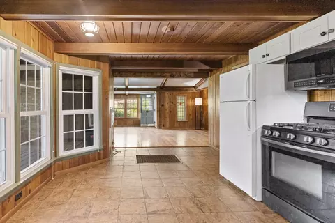 204 S Ulster St, Cherry Valley, IL 61016 photo 7