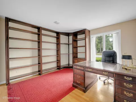 1106 E North Path, Wheaton, IL 60187 photo 9