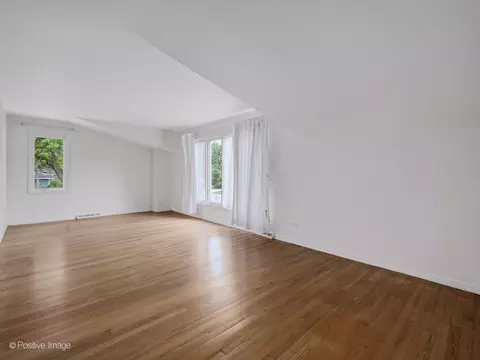 1106 E North Path, Wheaton, IL 60187 photo 13