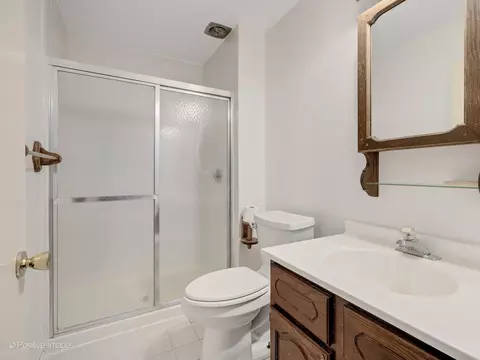 1106 E North Path, Wheaton, IL 60187 photo 12