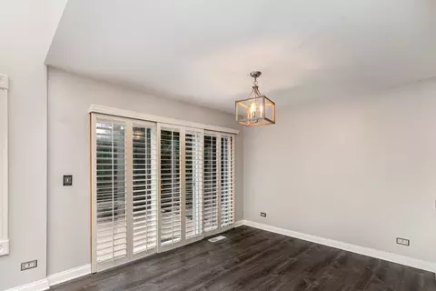 3133 Reflection Dr, Naperville, IL 60564 photo 8