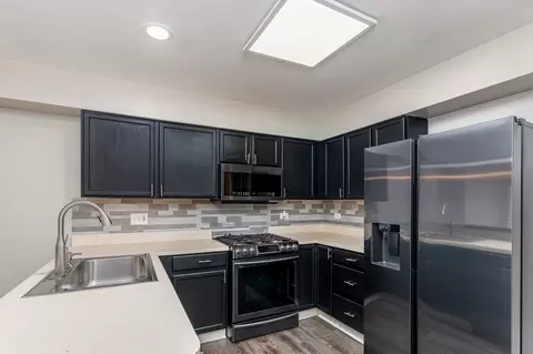 3133 Reflection Dr, Naperville, IL 60564 photo 6