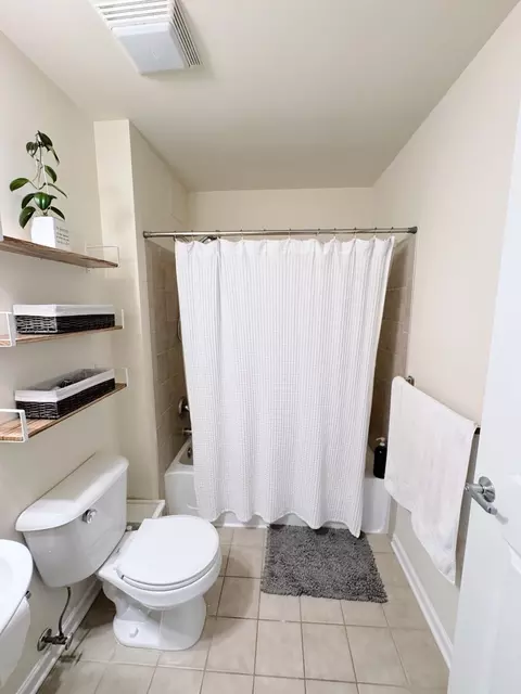 656 Pearson St #512C, Des Plaines, IL 60016 photo 15