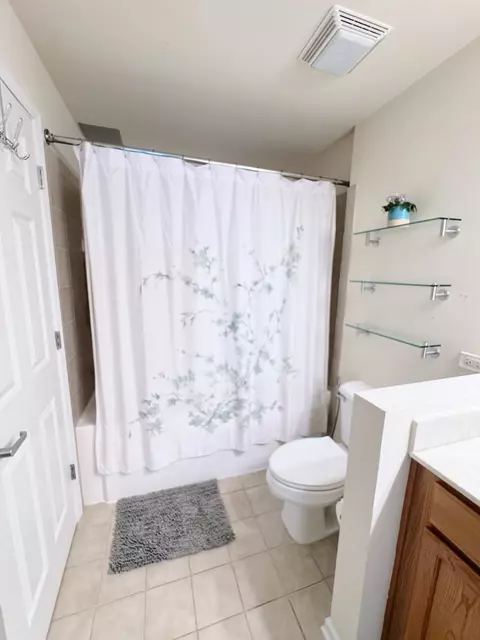 656 Pearson St #512C, Des Plaines, IL 60016 photo 24